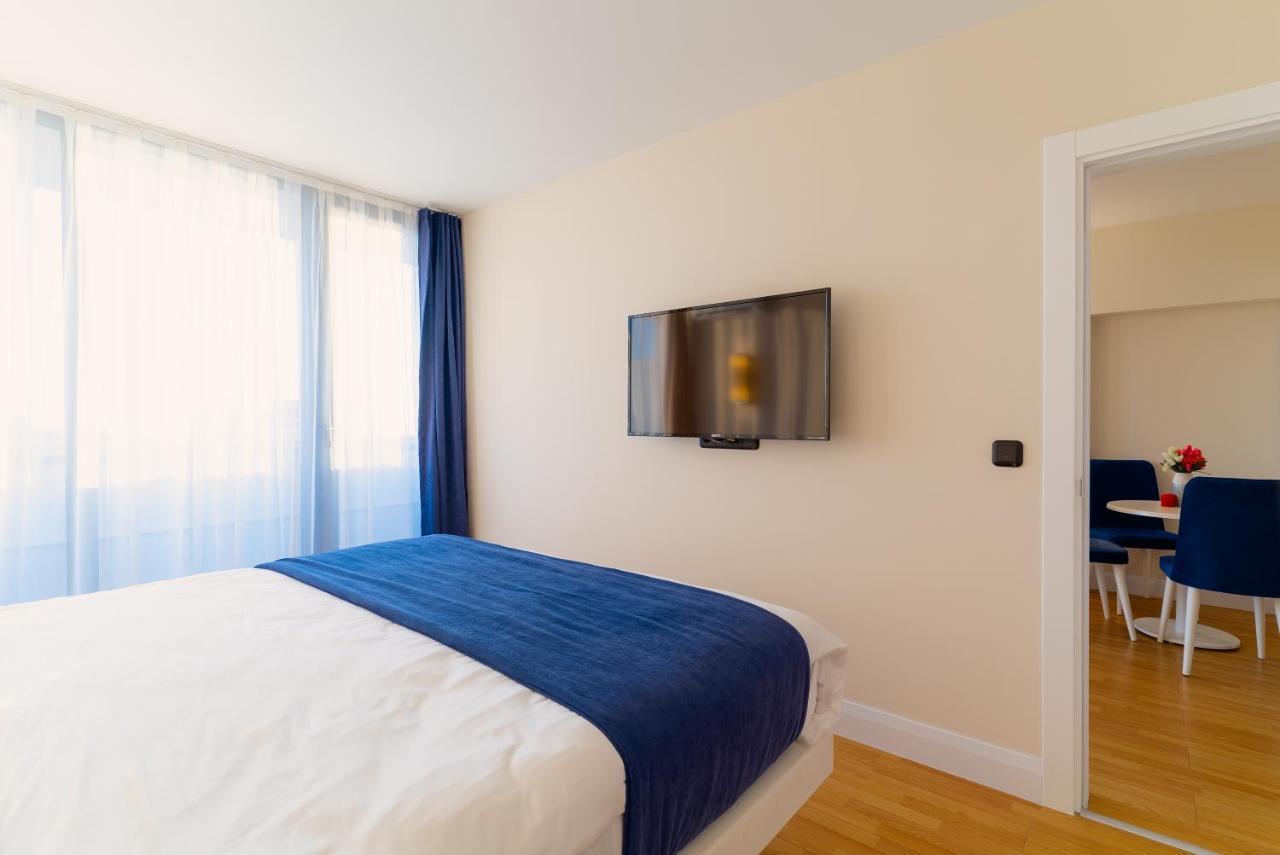 Gc Apartments Батуми Экстерьер фото