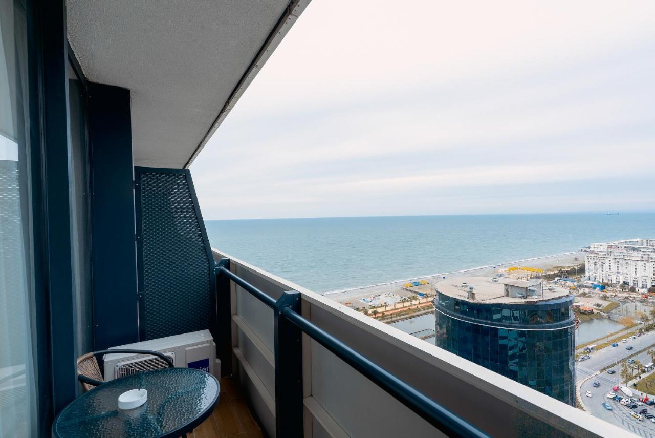 Gc Apartments Батуми Экстерьер фото