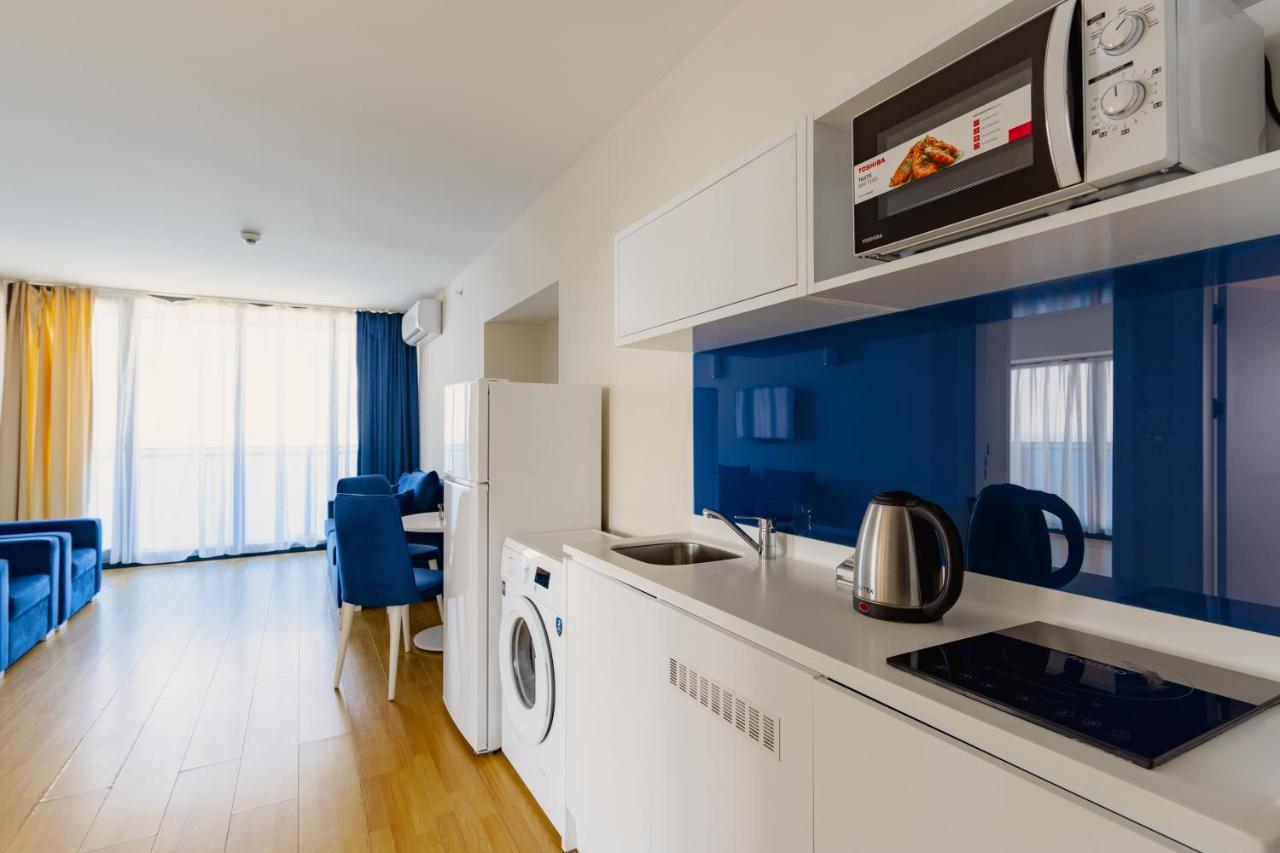 Gc Apartments Батуми Экстерьер фото
