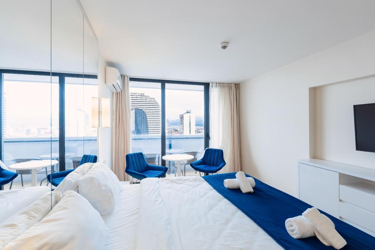 Gc Apartments Батуми Экстерьер фото